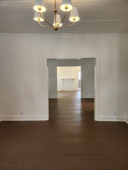 More Photos Of 206-208 W Richardson Ave, Summerville Freestanding For Lease