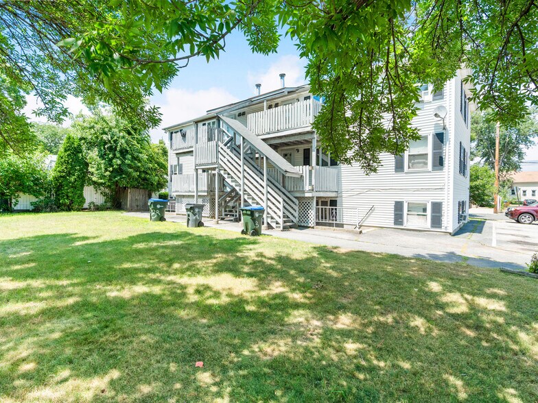 26 Coggeshall St, Providence, RI 02908 Apartments For Sale