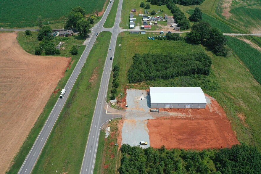 More Photos Of 0 US Highway 31, Tanner Warehouse For Sale