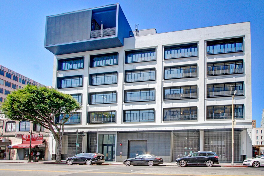 More Photos Of 755 S Los Angeles St, Los Angeles Loft Creative Space For Lease