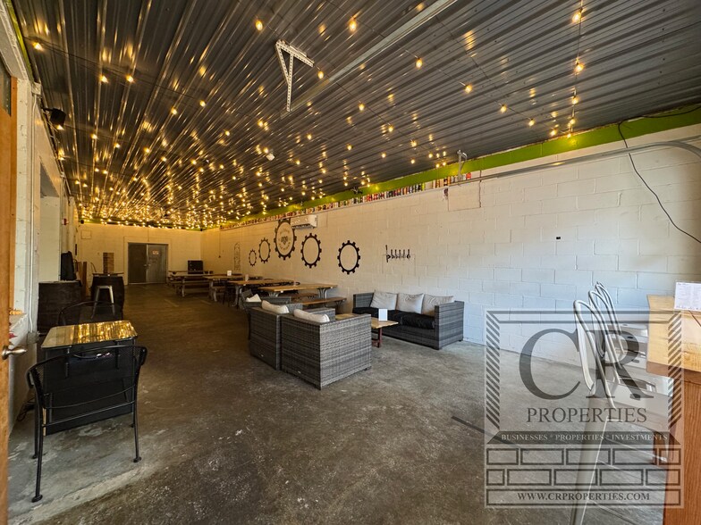 More Photos Of 17 Milton Ave, Highland Warehouse For Sale