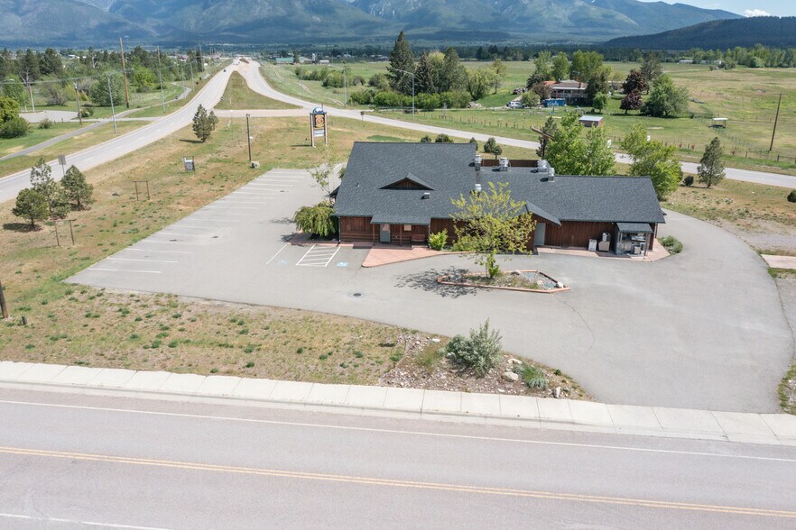 More Photos Of 72532 N Couture Loop, Arlee Restaurant For Sale