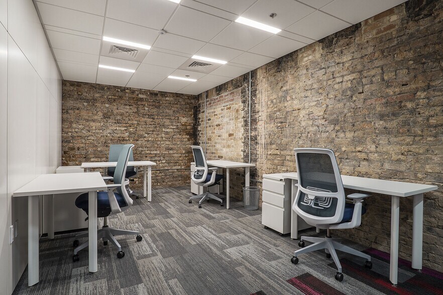 More Photos Of 401 Saint Joseph St, New Orleans Office For Sale