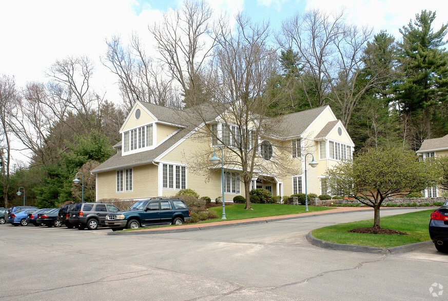 Primary Photo Of 573 Hopmeadow St, Simsbury Coworking Space