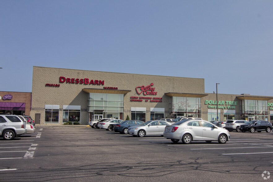More Photos Of 198 Maine Mall Rd, South Portland General Retail For Lease