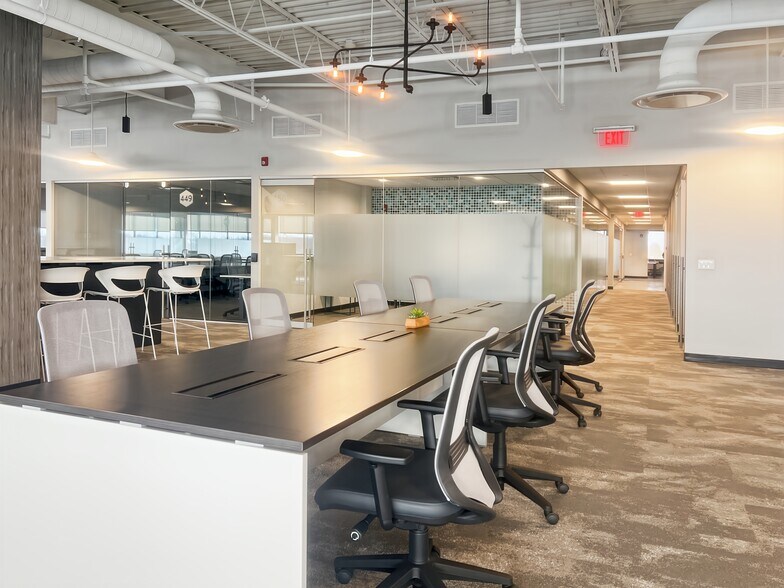 More Photos Of 100 Franklin Sq Dr, Somerset Coworking Space