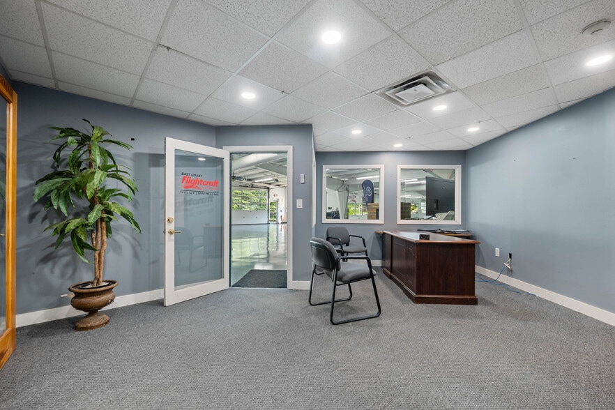 More Photos Of 177 NH Route 104, Meredith Freestanding For Lease