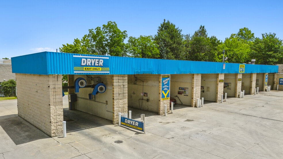 More Photos Of 16601 Broadway Ave, Maple Heights Carwash For Sale