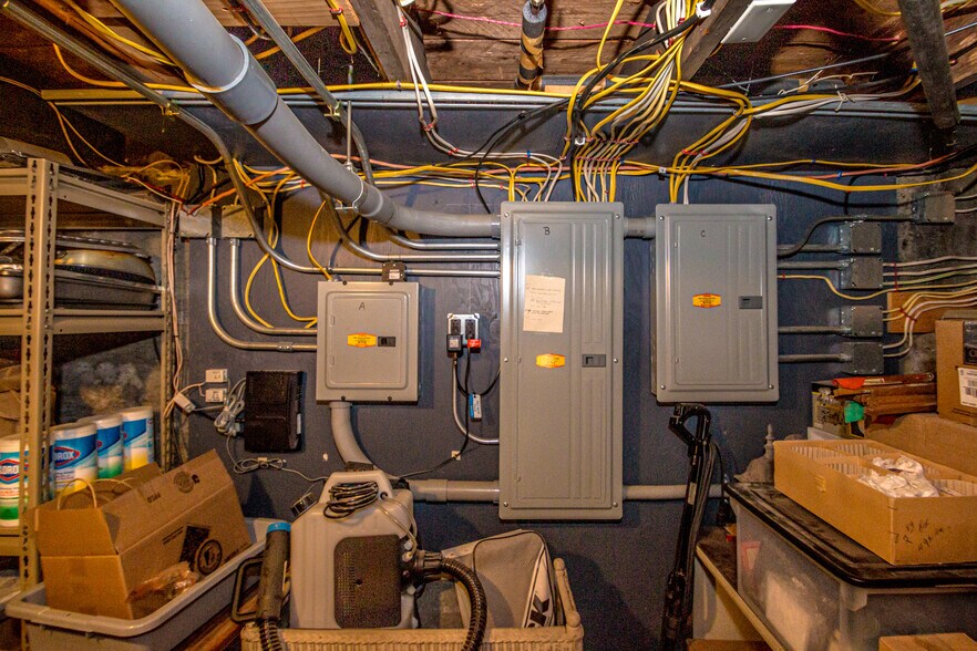 More Photos Of 207 Seavey St, North Conway Hospitality For Sale