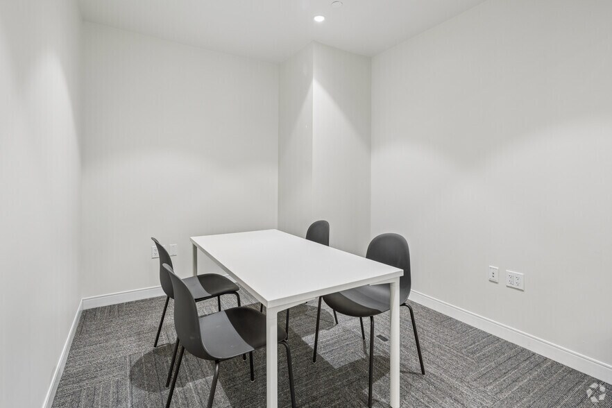 Photo of 6th Floor Ste 603