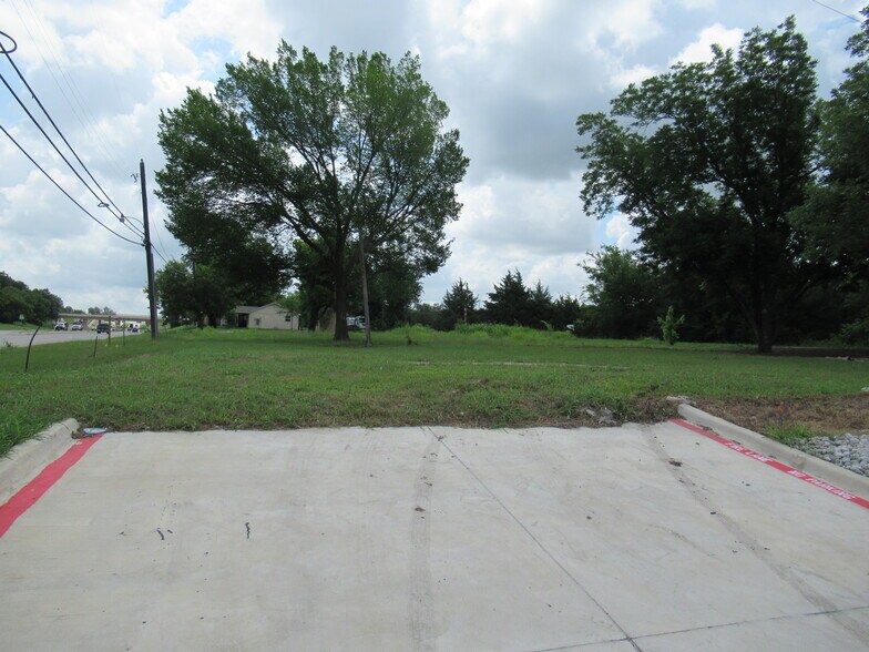 More Photos Of 435 Audie Murphy Pkwy, Farmersville Land For Sale