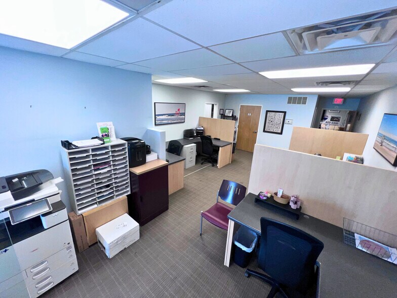 More Photos Of 9200 Ventnor Ave, Margate City Office Residential For Sale
