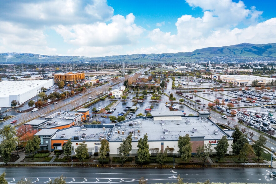 More Photos Of 43330-43612 Pacific Commons Blvd, Fremont Unknown For Lease