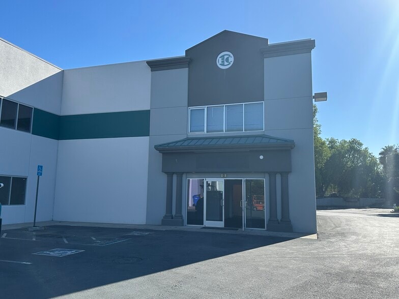 More Photos Of 671 Willow Pass Rd, Pittsburg Warehouse For Lease