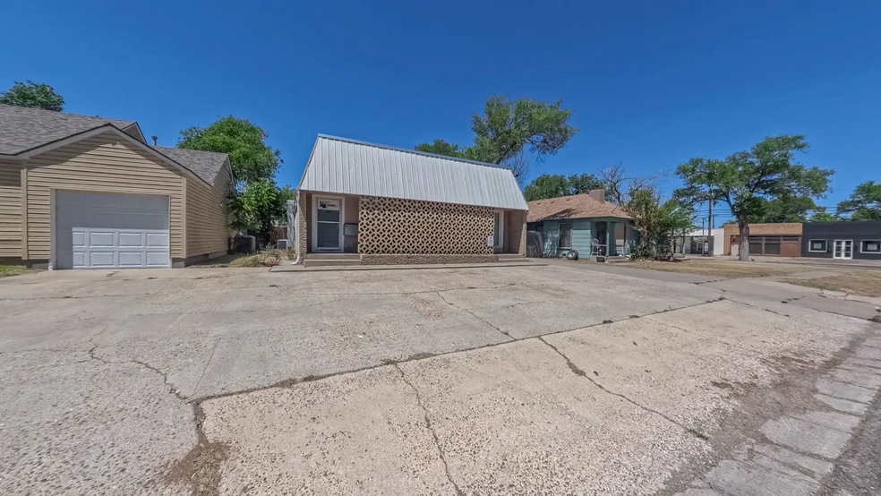 Primary Photo Of 1502 S Lipscomb St, Amarillo Light Distribution For Sale
