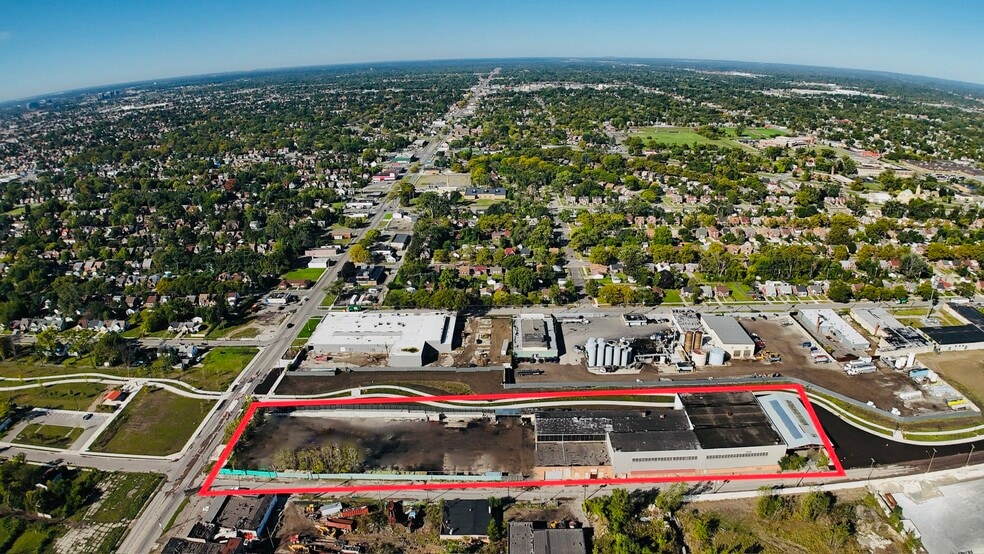 More Photos Of 8951 Alpine St, Detroit Auto Salvage Facility For Lease