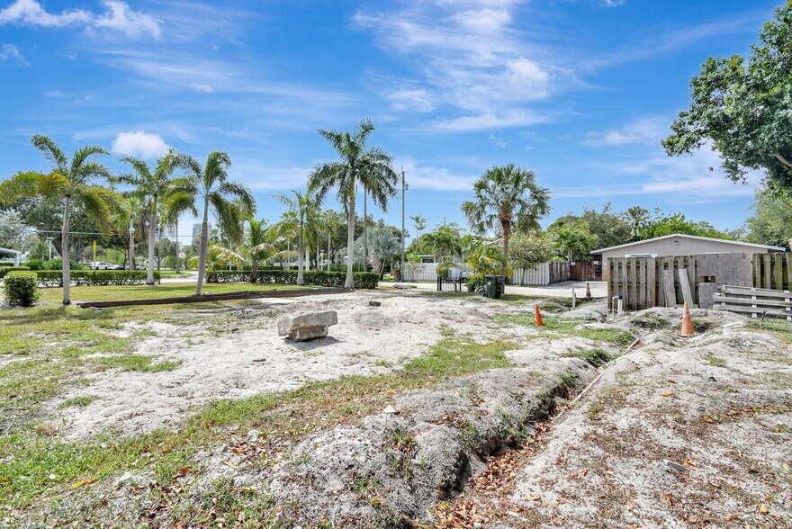 More Photos Of 11 SW 11th Ave, Fort Lauderdale Land For Sale