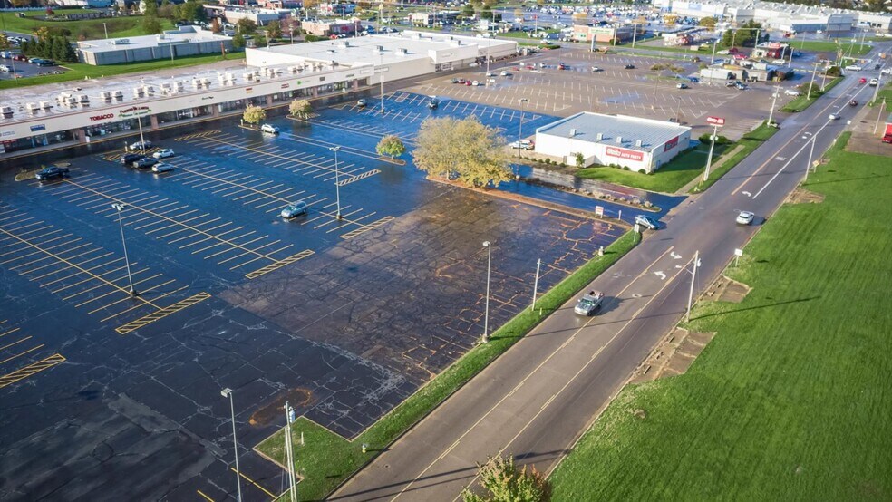 More Photos Of 240 Deo Dr, Newark Land For Sale