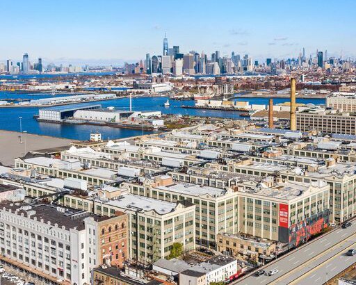 More Photos Of 220 36th St, Brooklyn Loft Creative Space For Lease