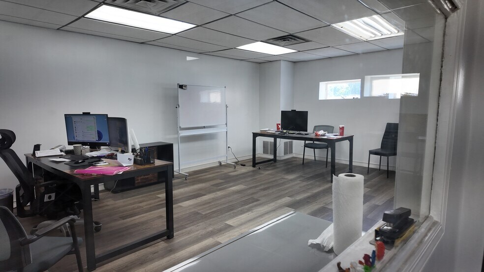 More Photos Of 3 Cass St, Keyport Warehouse For Lease