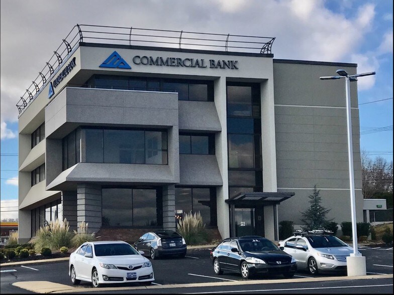 More Photos Of 1616 W Market St, Johnson City Medical For Lease