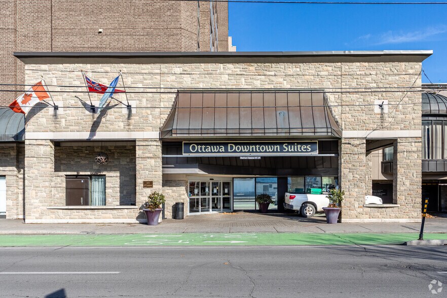 More Photos Of 377 Rue O'Connor St, Ottawa Hospitality For Lease