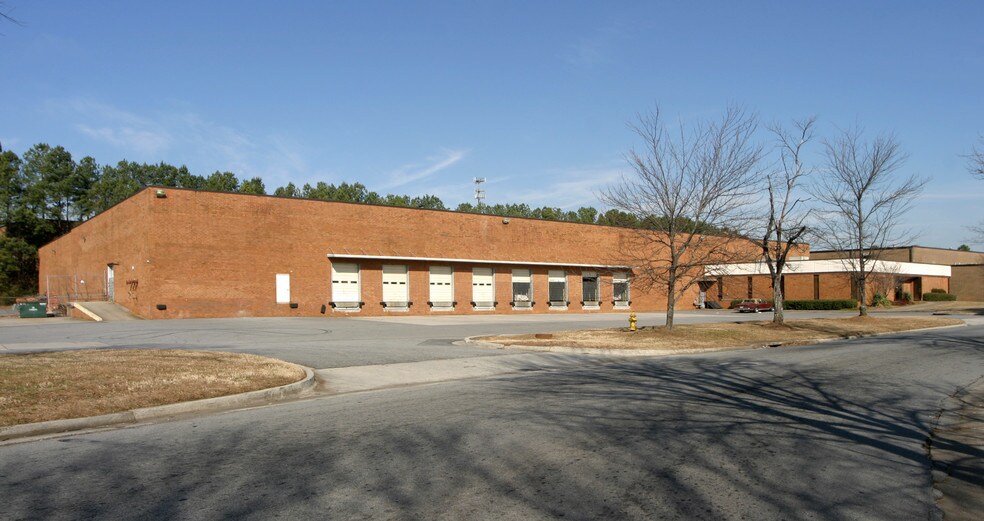 More Photos Of 3029 Bankers Industrial Dr, Atlanta Industrial For Sale