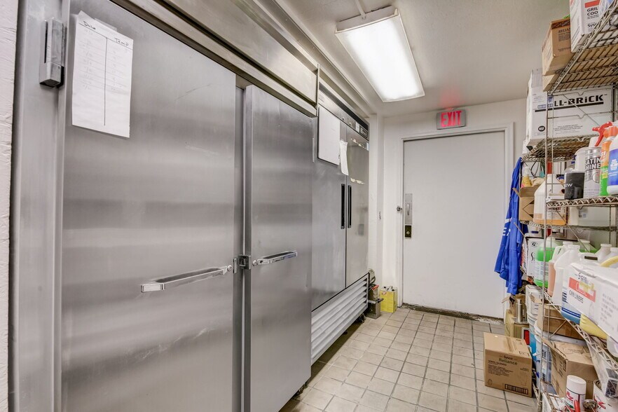 More Photos Of 617 E North St, Poynette Restaurant For Sale
