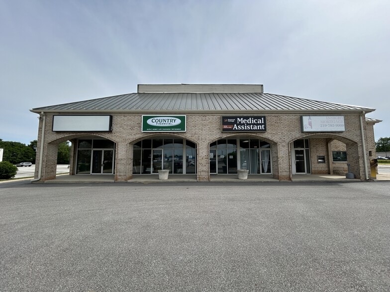More Photos Of 8101 Polo Club Dr, Merrillville Storefront For Lease