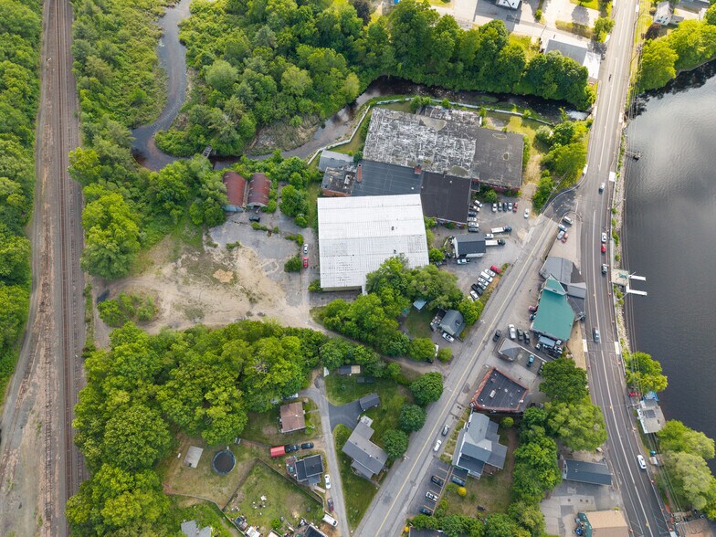 More Photos Of 277 E Main St, East Brookfield Warehouse For Sale