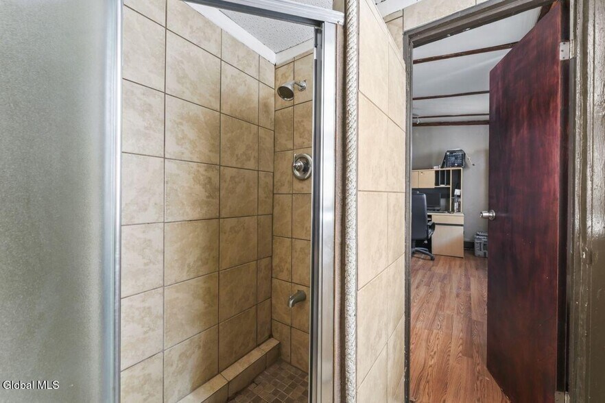 More Photos Of , Albany Unknown For Sale