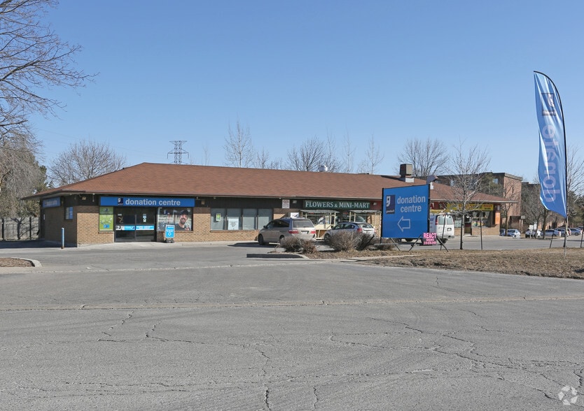 Primary Photo Of 150 Wissler Rd, Waterloo Freestanding For Lease