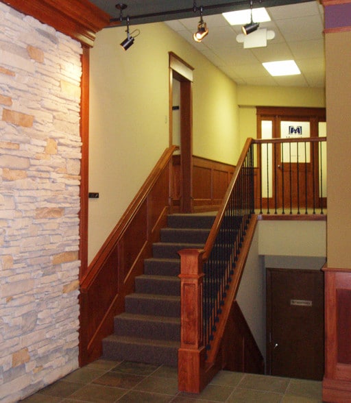 More Photos Of 2850 W Clay St, Saint Charles Office For Sale