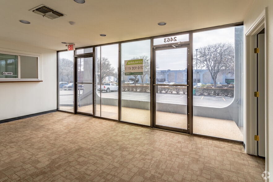More Photos Of 2463-2469 Freedom Dr, San Antonio Light Distribution For Lease