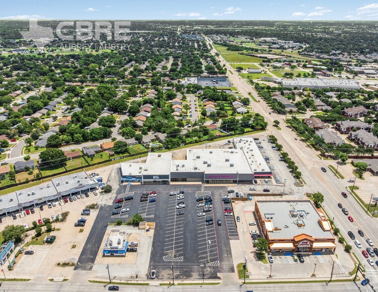 Primary Photo Of 6300-6316 Rufe Snow Dr, North Richland Hills General Retail For Sale
