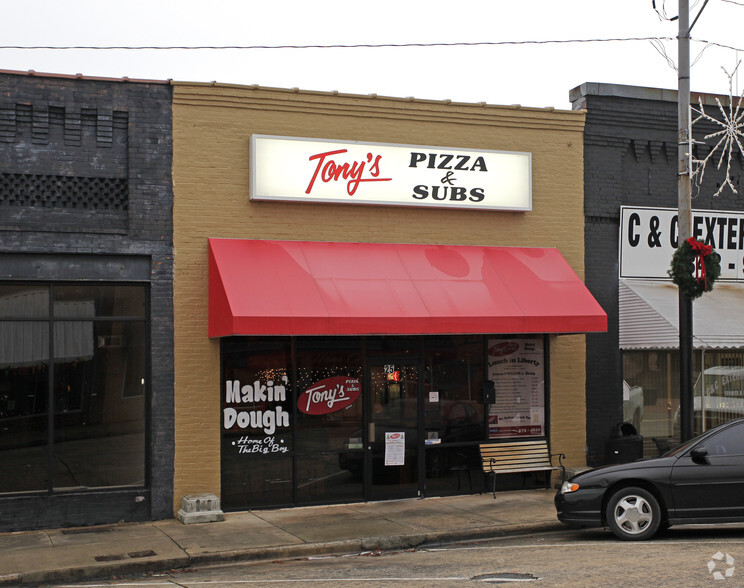 Primary Photo Of 25 S Commerce St, Liberty Storefront Retail Office For Lease