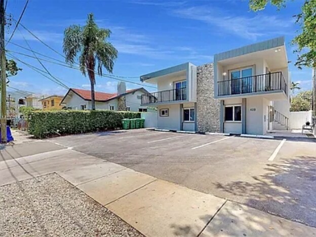 More Photos Of 420 SW 14th Ave, Miami Apartments For Sale