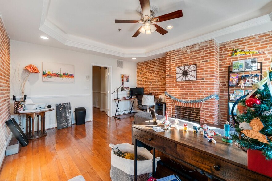 More Photos Of 1133 Light St, Baltimore Storefront Retail Office For Sale