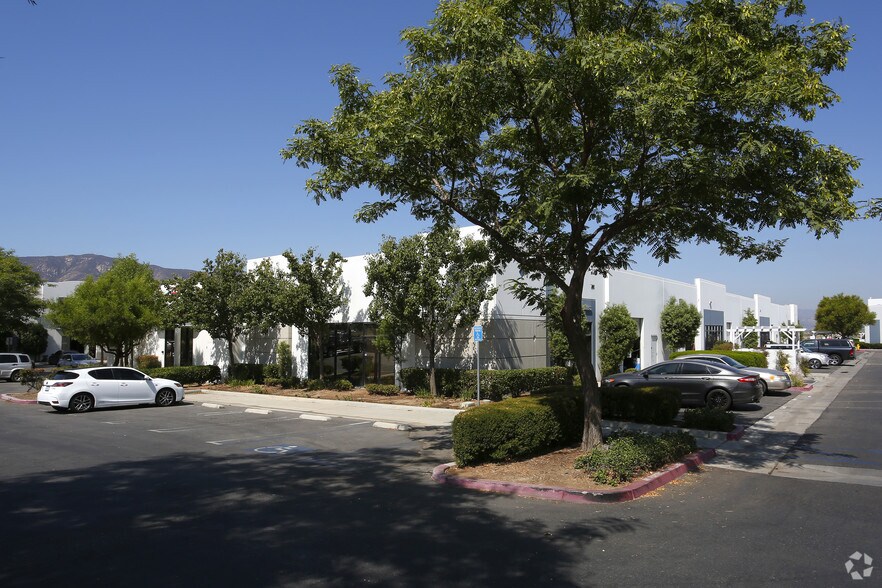 More Photos Of 31883 Corydon Rd, Lake Elsinore Distribution For Lease