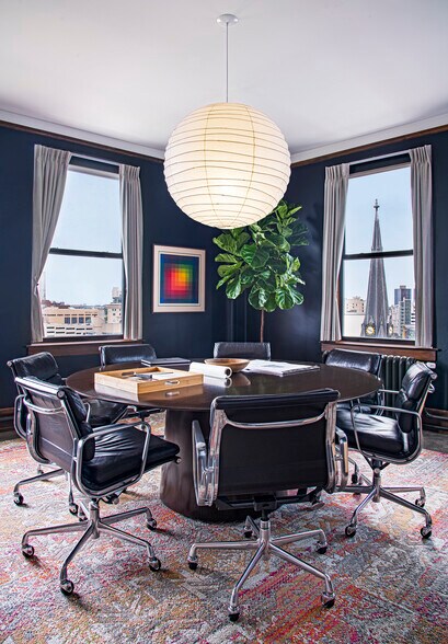 More Photos Of 2111-2115 Woodward Ave, Detroit Office For Lease