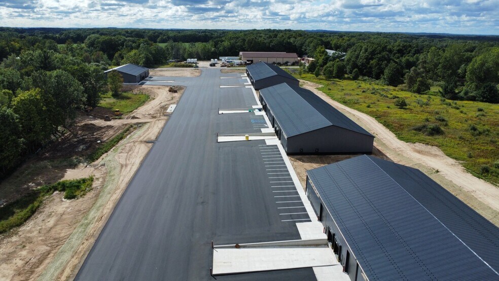 Primary Photo Of 13706 Woodlawn Hills dr, Cedar Springs Manufacturing For Lease