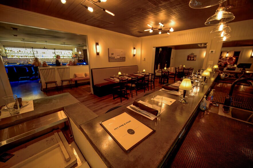 More Photos Of 300 E Main St, Johnson City Restaurant For Sale