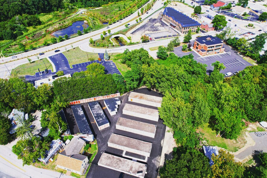 More Photos Of 111 Meadow St, Warwick Self Storage For Lease