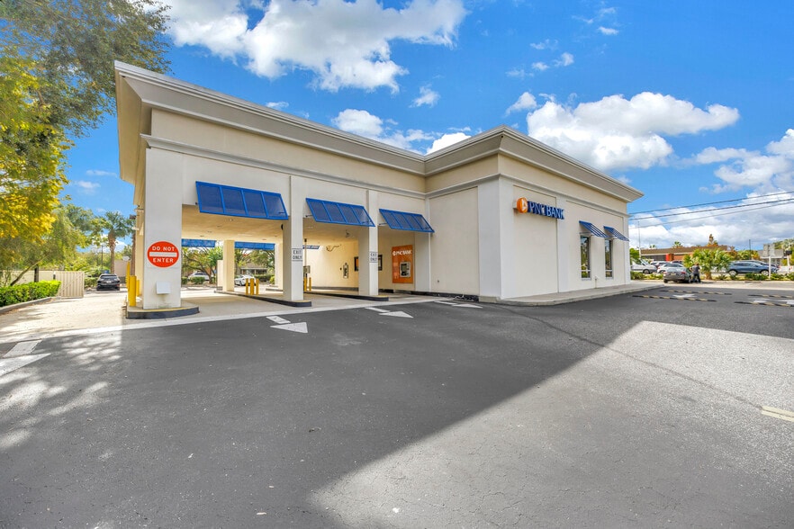 More Photos Of 32491 US Highway 19 N, Palm Harbor Bank For Sale