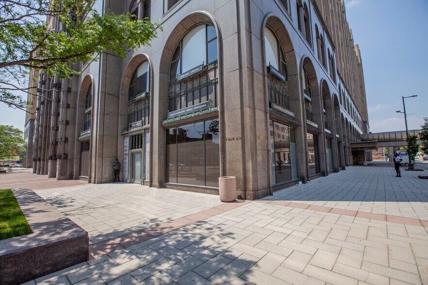 More Photos Of 3011 W Grand Blvd, Detroit Office For Lease