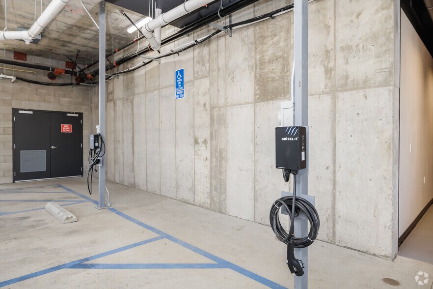 More Photos Of 2911 Adams Ave, San Diego Apartments For Lease