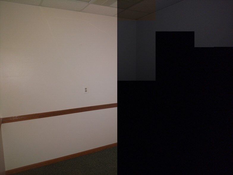 More Photos Of 5836 N Lapeer Rd, North Branch Storefront For Lease