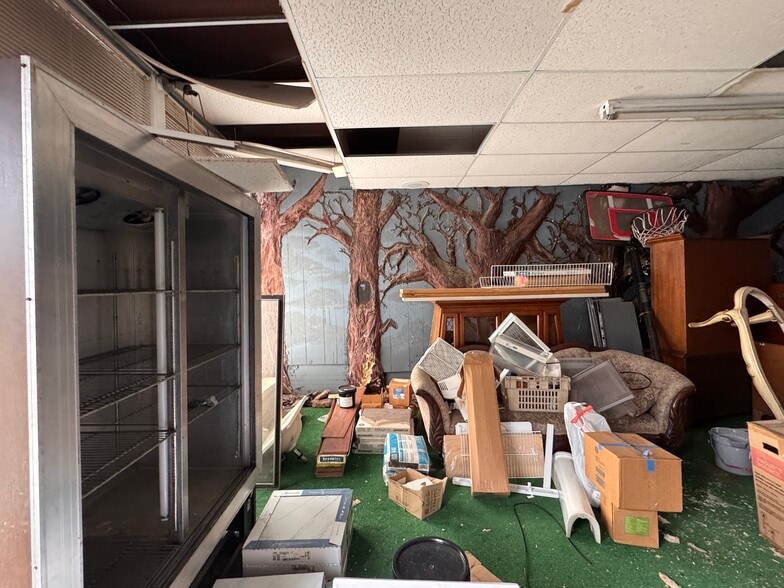 More Photos Of 64 Union St, Vernon Apartments For Sale