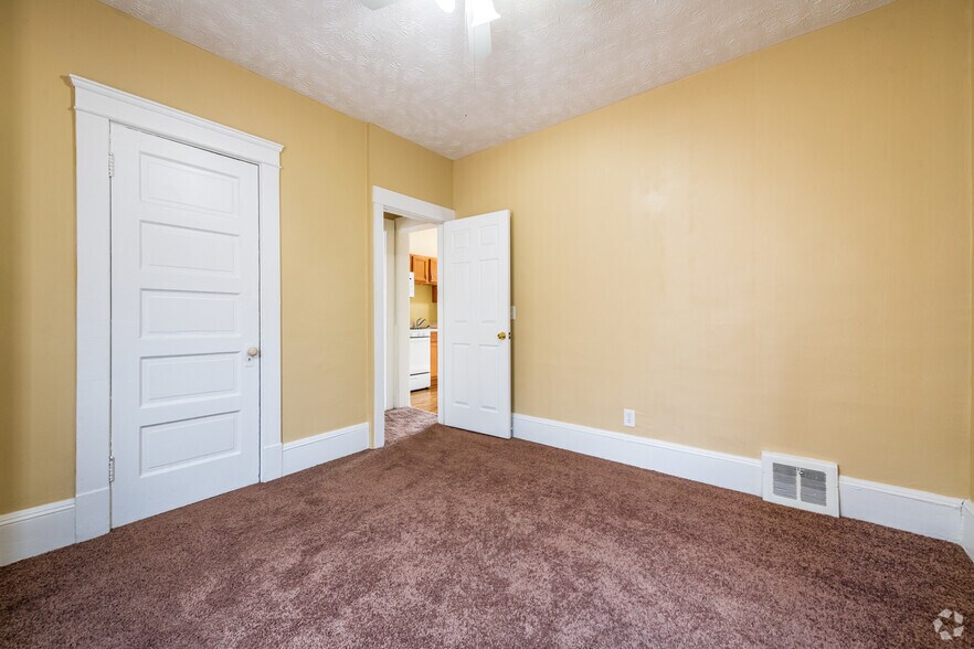 More Photos Of 2050 E 125 St, Cleveland Apartments For Sale