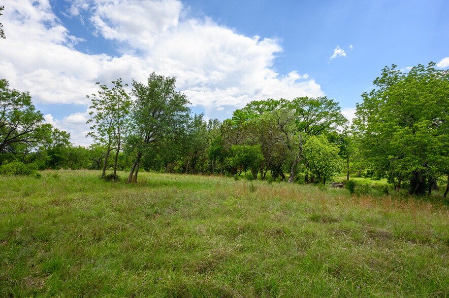 More Photos Of 114 Bledsoe Ranch Road, Center Point Land For Sale